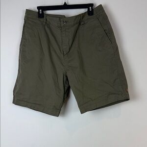 Tentree beige trek shorts size 38